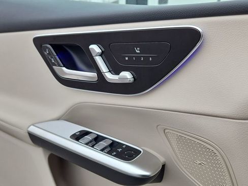 New 2026 Mercedes-Benz GLC 300 4MATIC image 22