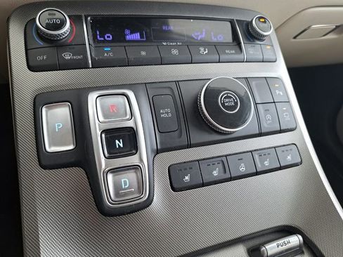 Used 2020 Hyundai Palisade Limited FWD image 13