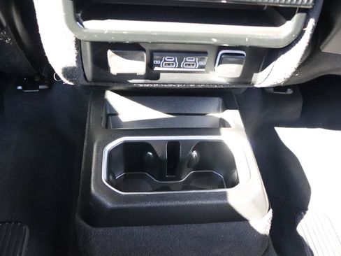 Used 2024 Jeep Wagoneer Series III AWD/4WD image 26