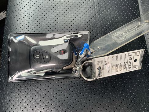 Used 2016 Lexus GX 460 Luxury image 37