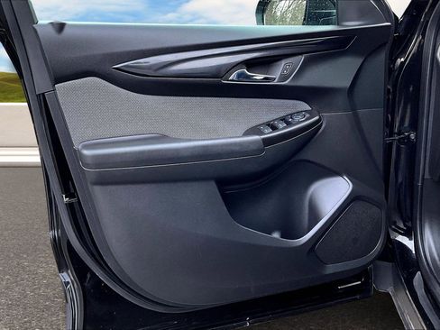 Used 2024 Chevrolet TrailBlazer LT image 12