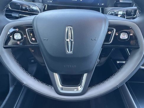 New 2026 Lincoln Corsair Premiere FWD image 26