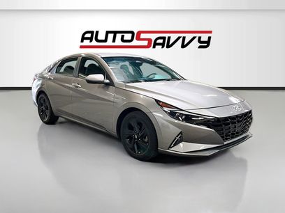 Used 2023 Hyundai Elantra SEL w/ Cargo Package