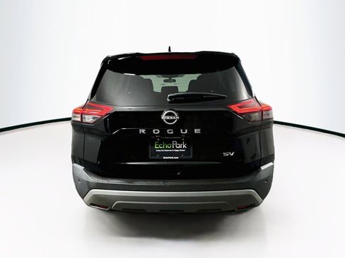 Used 2023 Nissan Rogue SV FWD image 7