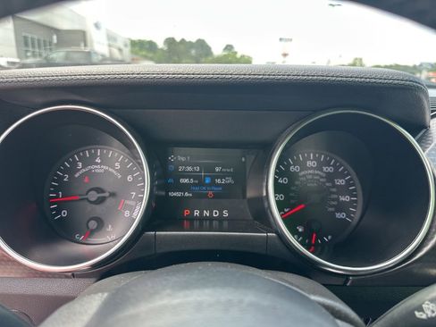 Used 2018 Ford Mustang GT Premium w/ GT Performance Package RWD image 18