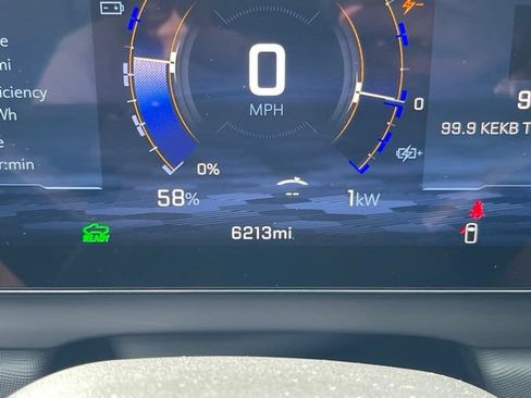 Used 2026 Chevrolet Silverado EV LT w/ Plus Package AWD/4WD image 7