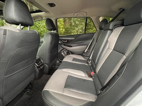 Used 2020 Subaru Outback Onyx Edition XT AWD/4WD image 6