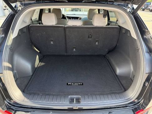 Used 2018 Hyundai Tucson Value FWD image 25