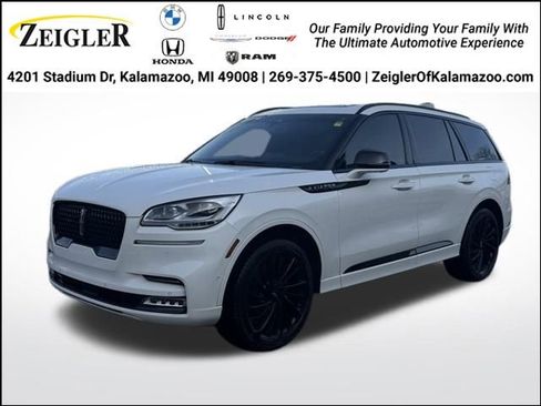 Used 2023 Lincoln Aviator Reserve w/ Equipment Group 201A image 1