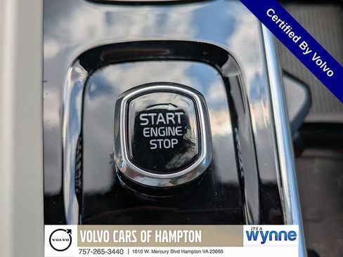 Certified 2024 Volvo XC60 B5 Plus w/ Climate Package AWD/4WD image 28