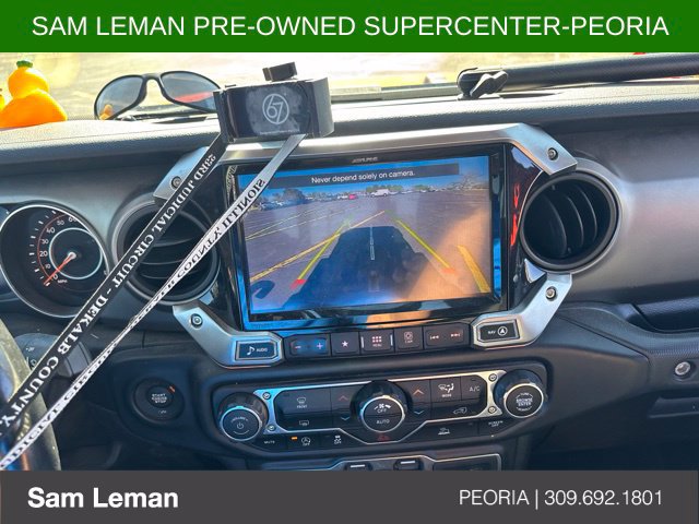 Used 2020 Jeep Gladiator Mojave AWD/4WD image 11