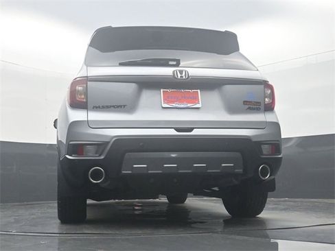 Certified 2023 Honda Passport TrailSport image 31