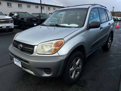 Used 2005 Toyota RAV4 4WD image 1