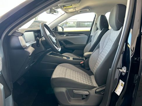 New 2026 Volkswagen Tiguan S FWD image 10