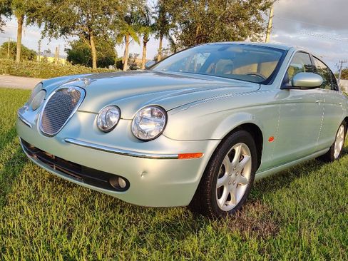 Used 2006 Jaguar S-TYPE 4.2 image 8