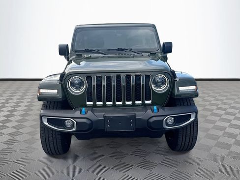 Used 2023 Jeep Wrangler Unlimited Sahara w/ Cold Weather Group AWD/4WD image 2