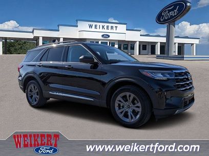 Used 2025 Ford Explorer Active w/ Active Comfort Package