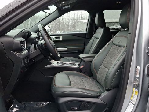 Used 2023 Ford Explorer Timberline w/ Timberline Technology Package image 15