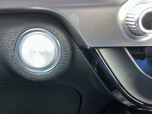 New 2025 Kia Telluride S image 33