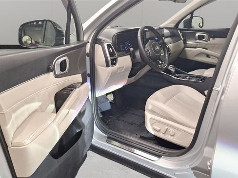 Used 2021 Kia Sorento SX AWD/4WD image 24