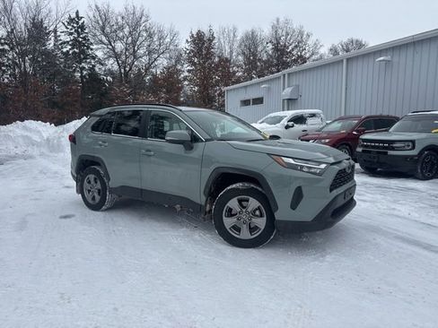 Used 2023 Toyota RAV4 XLE image 1
