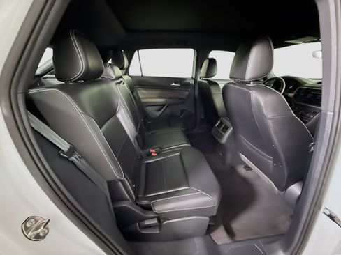 Used 2021 Volkswagen Atlas Cross Sport SE w/ Panoramic Sunroof Package AWD/4WD image 27