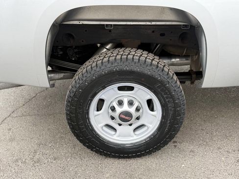 Used 2013 GMC Sierra 2500 W/T RWD image 29