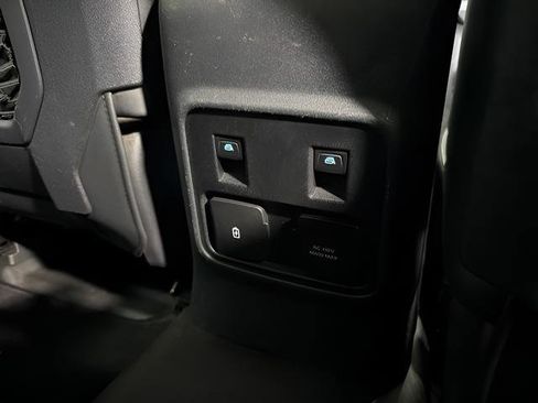 Used 2023 Ford Bronco Everglades AWD/4WD image 33