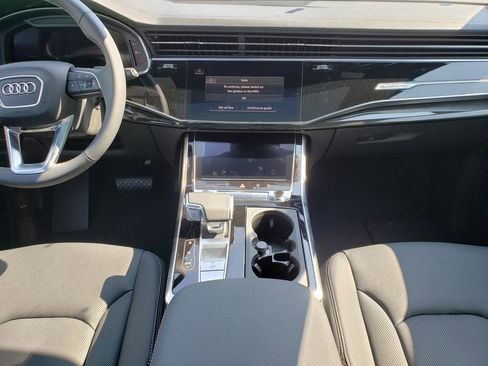 New 2025 Audi Q7 3.0T Premium Plus image 9