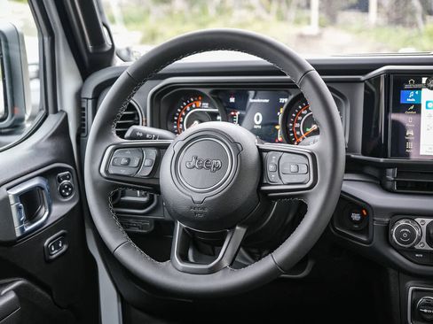 New 2026 Jeep Gladiator Mojave image 20