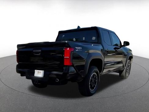 Used 2025 Toyota Tacoma TRD Off-Road image 11