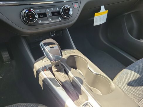 New 2026 Buick Envista Preferred w/ Convenience I Package FWD image 11