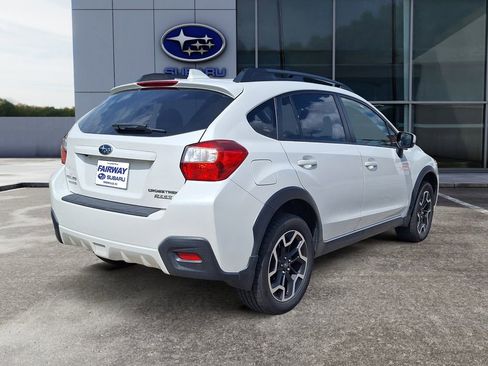 Used 2016 Subaru Crosstrek 2.0i Premium image 6