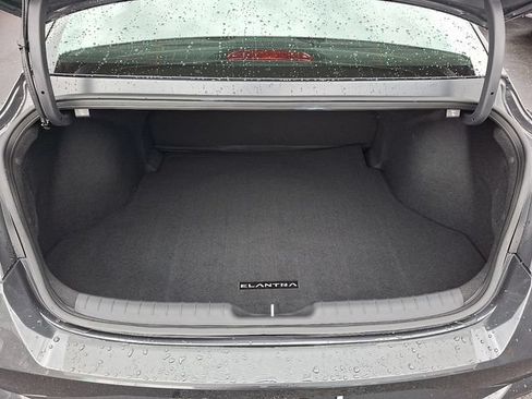 Used 2023 Hyundai Elantra SEL w/ Convenience Package FWD image 29