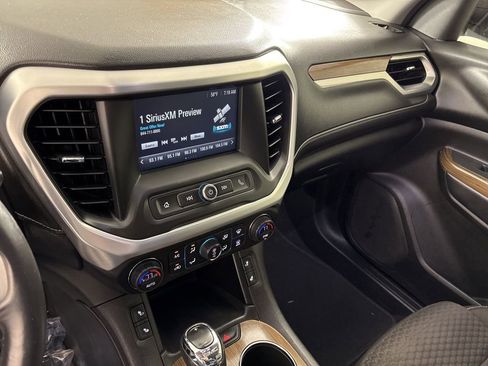 Used 2017 GMC Acadia SLE w/ Driver Alert Package I image 28