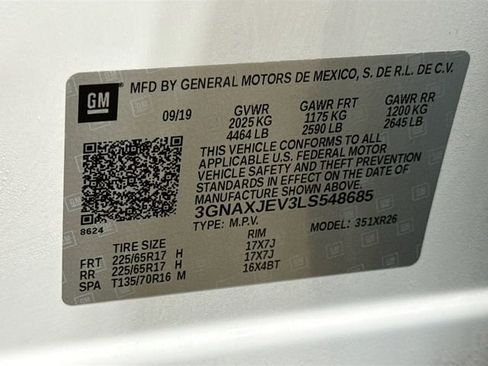 Used 2020 Chevrolet Equinox LT w/ Driver Convenience Package image 30