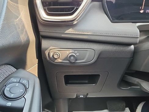 Certified 2024 Chevrolet TrailBlazer LT w/ Convenience Package FWD image 10
