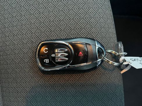 Used 2025 Buick Encore GX Preferred image 18