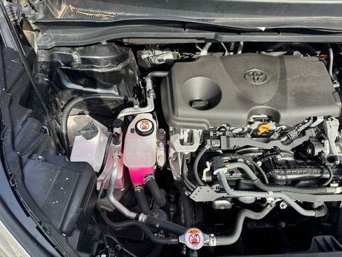 Used 2021 Toyota Sienna XLE w/ XLE Plus Package image 37