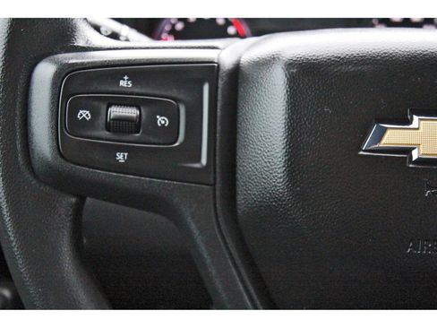 Used 2022 Chevrolet Silverado 1500 Custom image 18