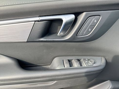 Used 2025 Buick Enclave Preferred image 21