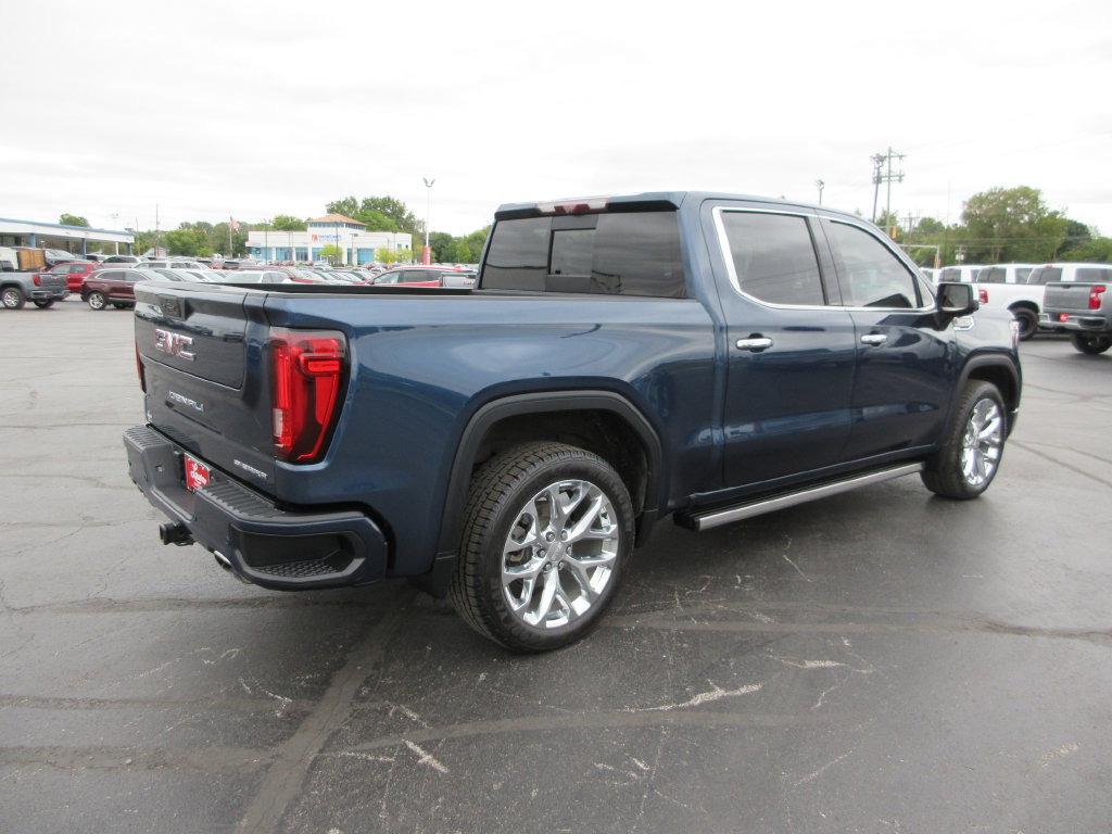 Certified 2021 GMC Sierra 1500 Denali w/ Denali Ultimate Package AWD/4WD image 5