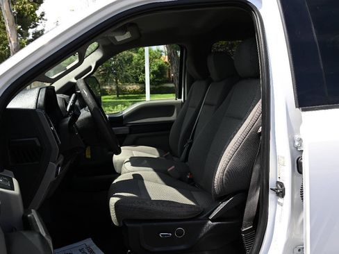 Used 2018 Ford F350 XLT w/ XLT Value Package RWD image 9
