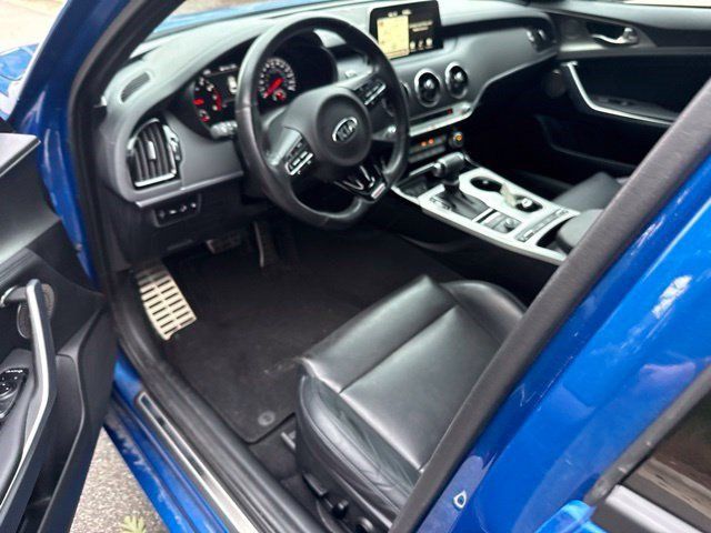 Used 2019 Kia Stinger GT1 RWD image 8