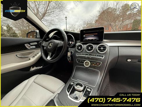 Used 2017 Mercedes-Benz C 300 Sedan image 30
