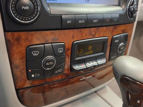 Used 2005 Mercedes-Benz S 500 image 19