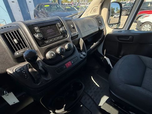 Used 2021 RAM ProMaster 2500 image 23