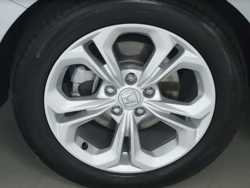 Used 2025 Honda Accord LX image 39