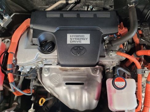 Used 2016 Toyota RAV4 Limited AWD/4WD image 30