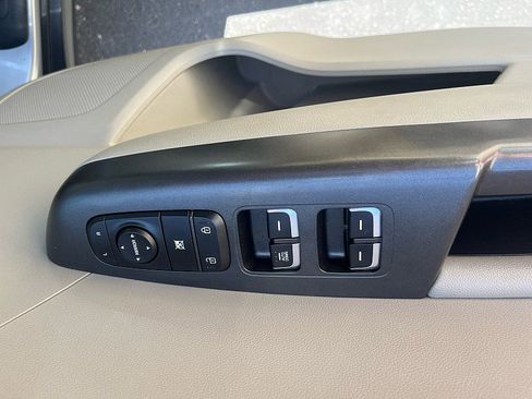 Used 2020 Kia Sportage LX FWD image 22